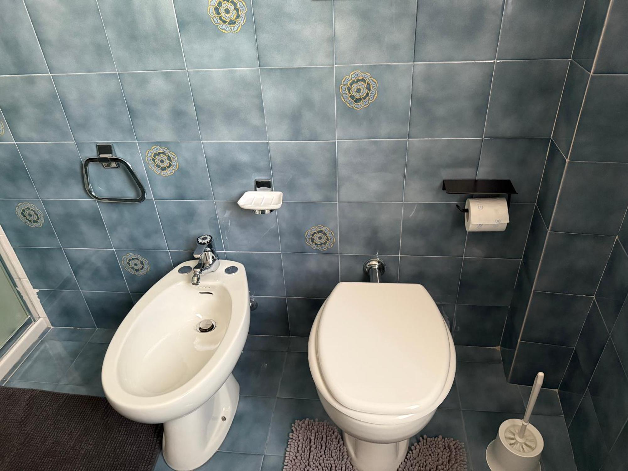 Appartamento Spazioso Con 3 Camere Da Letto Riva del Garda Exterior foto