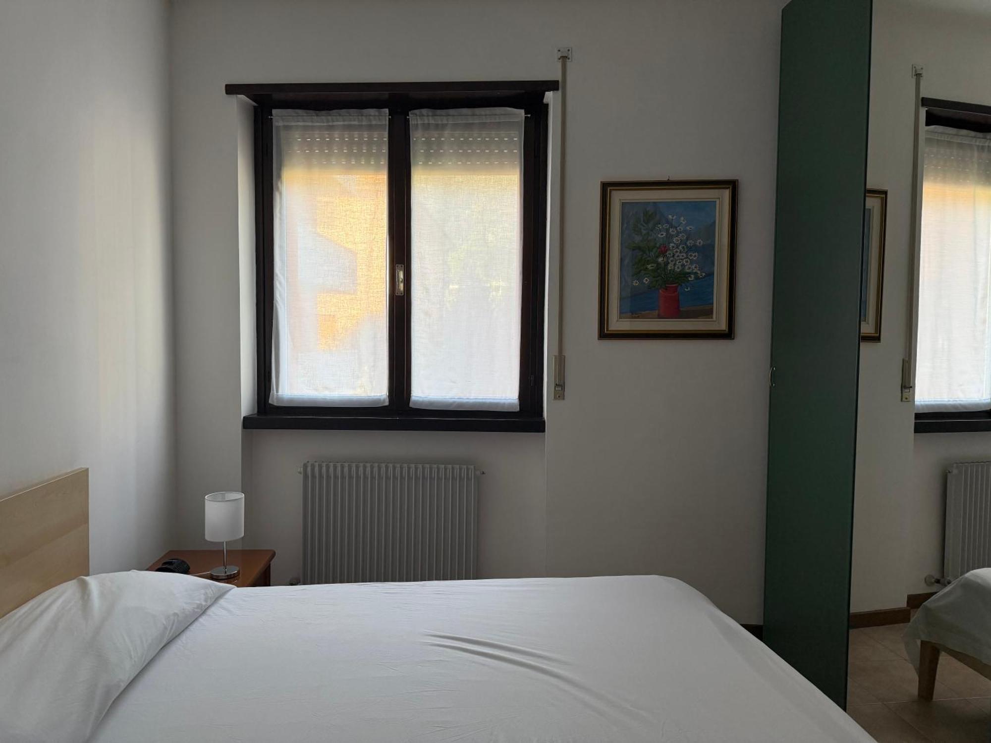Appartamento Spazioso Con 3 Camere Da Letto Riva del Garda Exterior foto